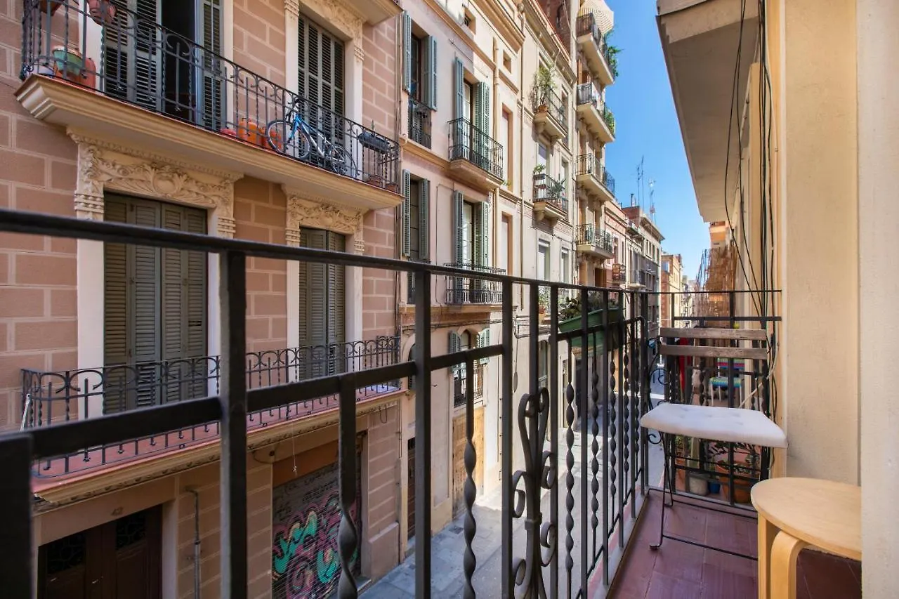 Pere Serafi 2 bedroom apartment Barcelona