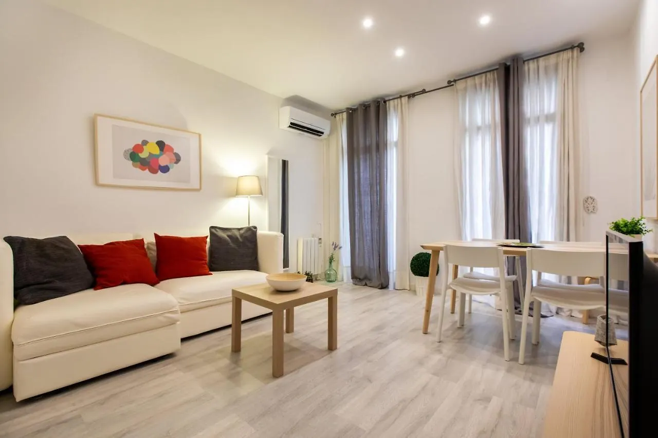 Pere Serafi 2 bedroom apartment Barcelona