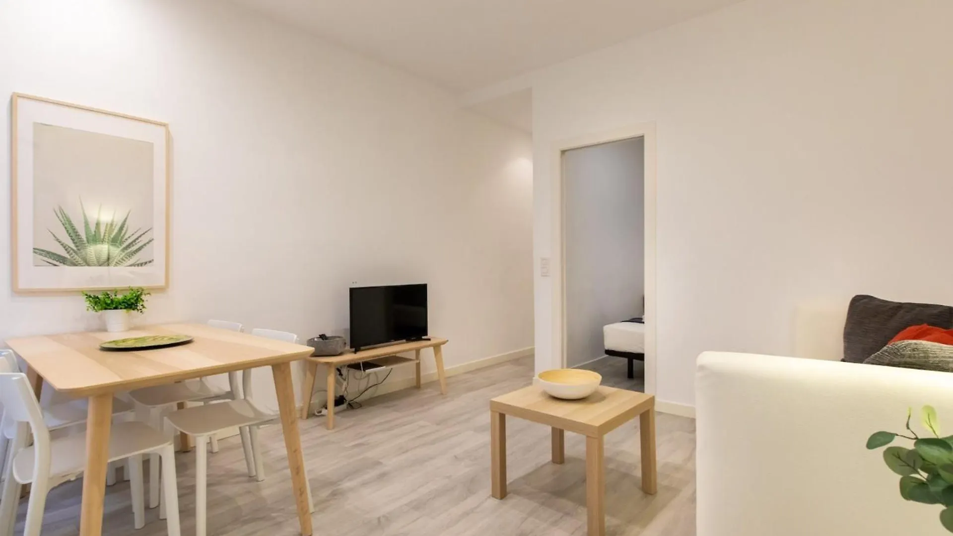 Pere Serafi 2 bedroom apartment Barcelona 0*,  Spanien